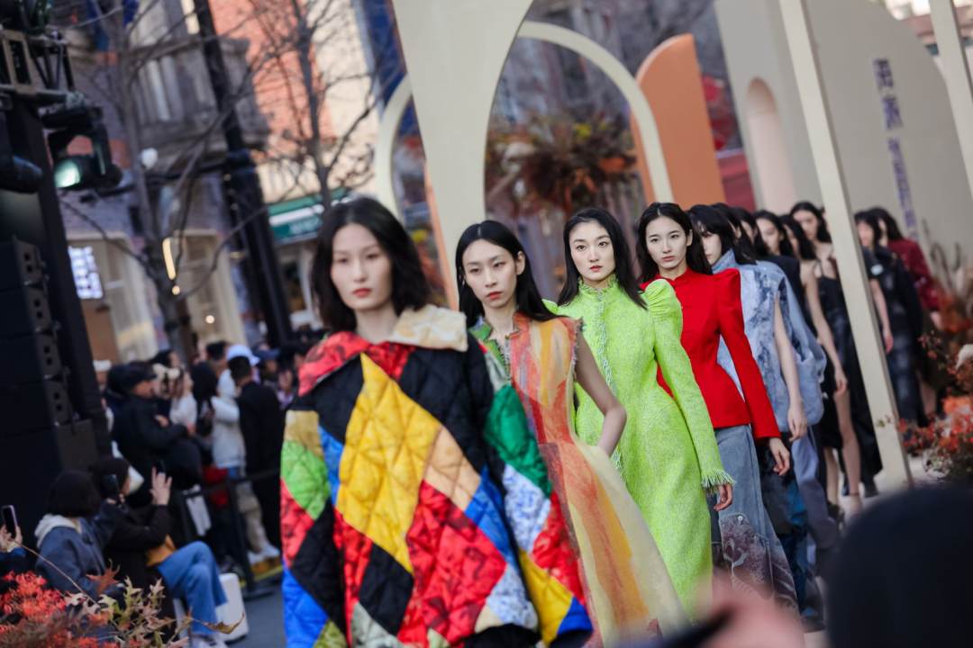 百年张园化身时尚秀场,“海·派”时装秀汇聚中国青年创新力 百年张园化身时尚秀场,“海·派”时装秀汇聚中国青年创新力